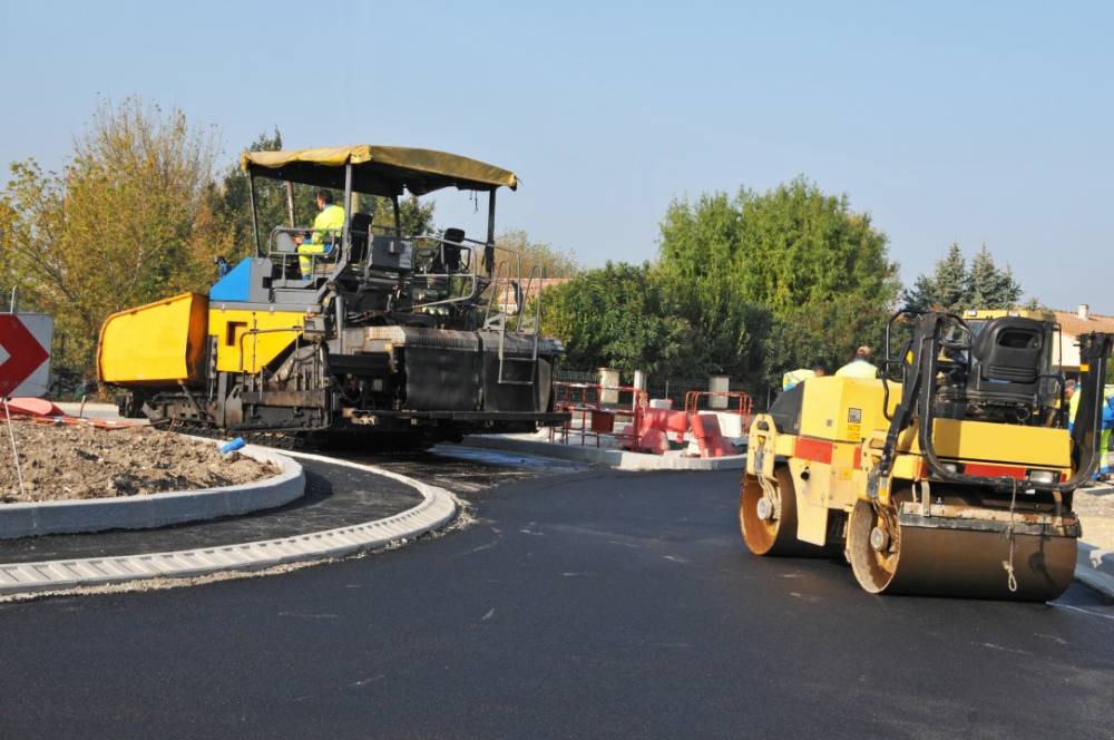 travaux publics près de Écuras